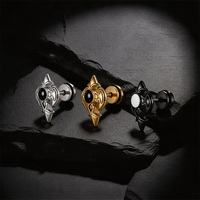 Designer Style 3D Relief Fleur De Lis Oorbellen 316L Roestvrij Staal Verweerde Afwerking Onyx Steen Helix Piercing Sieraden Unisex