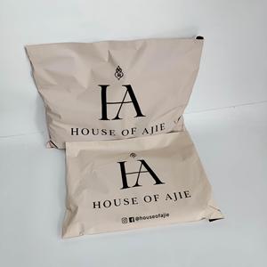 Matte Peach Poly Mailers with Custom Black Logo - Self-Seal Shipping Envelopes Delivery Bags for Clothes - Product Image 6