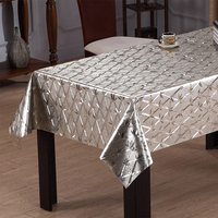 Nappe en PVC blanche et argentée à motifs floraux RNPT, avec support tissé, imperméable et résistante à l'huile, pour table de salle à manger à domicile