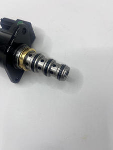 Vanne solénoïde Kobelco YN35V00041F1, adaptée aux excavatrices SK200-6, SK210-6, SK250-6, SK290-6 - Product Image 3