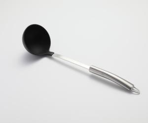 Cuchara para Sopa con Mango de Acero Inoxidable Resistente y Cabeza de Nailon para Servir Fácilmente, 9cm 35cm - Product Image 6