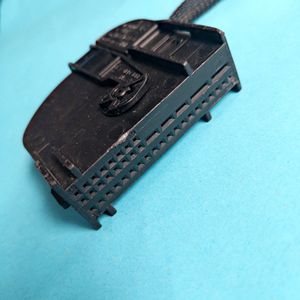 สายเชื่อมต่อ D-sub 25 พิน แบบตัวเมีย Db25 สำหรับรถยนต์ สายสัญญาณภาพและเสียง <span class=keywords><strong>VGA</strong></span> สำหรับรถยนต์ 2006 B-mw 325i E90 ปลั๊กแท้จากโรงงาน Fci 691364806 - Product Image 5