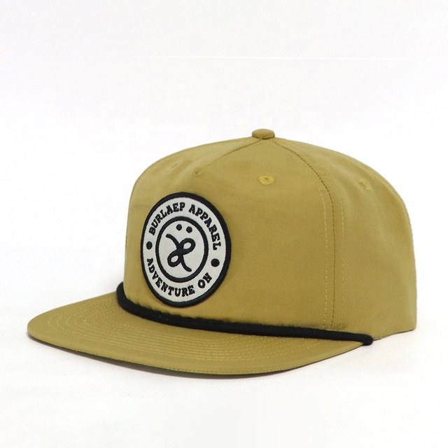 Classic Custom Wholesale Cotton Polyester Flat Brim Woven Patch Logo Hats 5 Panel with Rope Unisex Snapback Caps Outdoor Travel