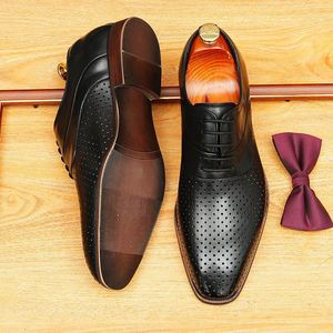 High-end Custom British <b>Pointed</b> Business Suit Men's Leather Shoes with Breathable <b>Toe</b> Area and <b>Pointed</b> <b>Toe</b> Design - Product Image 5