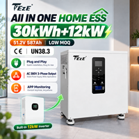 Système de stockage d'énergie solaire hors réseau tout-en-un à batterie lithium-ion 51,2 V 30 kWh de capacité, 12 kW de puissance de sortie, onduleur triphasé pour usage résidentiel