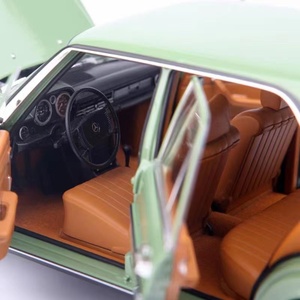 Modello di <span class=keywords><strong>auto</strong></span> Norev 1/18 Diecast 200 1973 modello di <span class=keywords><strong>auto</strong></span> Vintage come collezioni - Product Image 3