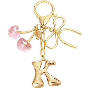 Porte-clés en métal à lettres bulles et cerises rouges et roses, best-seller transfrontalier, pour pendentif de sac femme, vente en gros - Product Image 3