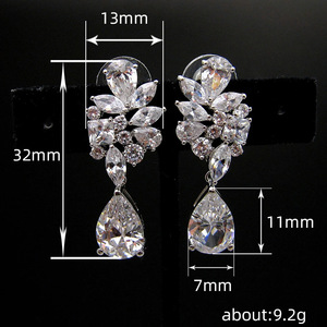 Eleganti Orecchini Pendenti a Goccia Corti per Donne, Orecchini Semplici per Uso Quotidiano e Feste, Gioielli alla Moda - Product Image 5