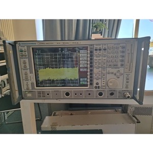 Analizador de Señales de Radiofrecuencia Rohde & Schwarz R&S FSIQ26 de 26.5 GHz - Product Image 1