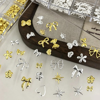 12 compartiments/boîte – Bijoux d'ongles en métal doré et argenté, diamants, multiples styles : nœuds, fleurs, cœurs, mini accessoires en alliage pour ongles