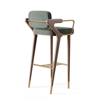 Chaise de bar moderne en bois massif couleur noyer australien, tabouret de comptoir couleur laiton poli pour restaurant et îlot de cuisine d'hôtel