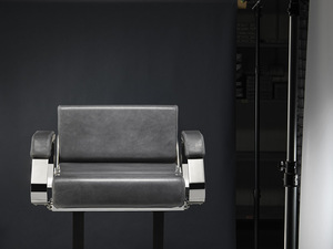 ที่นั่งกัปตันเรือยอชท์แบรนด์หรูจากอิตาลีสีดำพร้อมที่พักแขนที่วางสบายสำหรับเรือเดินทะเล - Product Image 2