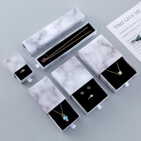 Offre Spéciale Boîte à Bijoux Présentoir pour Bagues Boucles d'Oreilles Colliers Bracelets Coffret Cadeau Emballage en Papier pour Bijoux