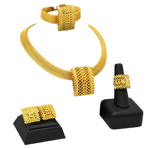 24K Banhado a Ouro Arábia Conjuntos de Jóias Colar Floral Brinco Anel Pulseira para África Casamento Bridal Presente Perfeito 4 pcs/Set - Product Image 1