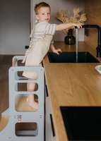 Ensemble chaise haute et table Montessori pliable 4 en 1 en bois, design écologique et sûr, bureau moderne pour enfants pour la maison et l'hôtel