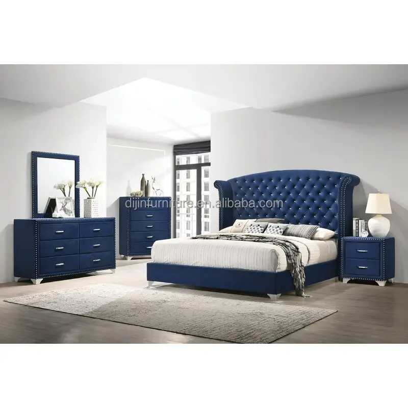 Upholstered Standard 4 Piece Bedroom Set