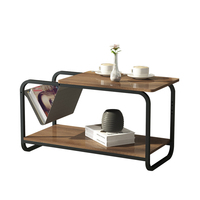 Ensemble lit convertible en métal et table d'appoint en bois, moderne, luxueux et écologique, pour salon et mobilier de maison