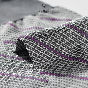 Chaussettes habillées personnalisées pour hommes, luxe, coton mercerisé 240N, motif rayé gris jacquard, antibactériennes, pour affaires, marque privée - Product Image 3