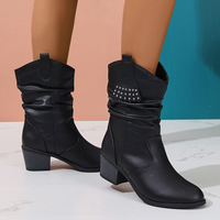 Bottes mi-mollet pour femmes, style western, avec rivets et pompons décoratifs, bout rond, talon épais, à enfiler, pour tenues quotidiennes