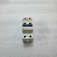 Disjoncteur bipolaire Plc Multi9 C6 2p C06 Mcb 6a 415v Ac Protec pour produit sous garantie