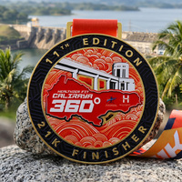 Médailles en métal personnalisées avec logo en relief 3D et émail, double face, en alliage de zinc, finition plaquée or, pour course à pied, marathon 21 km
