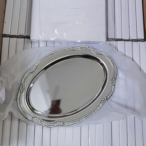 Vassoio ovale in ferro per asciugamani, doppio specchio, porta tovaglioli, piatto decorativo in metallo ispessito, vassoio porta tovaglioli da tavola, piatto da dessert - Product Image 2