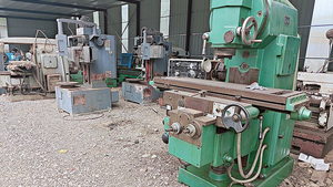 Fresadora de Torreta Vertical y Horizontal Universal X6336, de Servicio Mediano, Alta Rigidez, 380V - Product Image 5