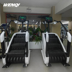 Stepmill de qualité professionnelle avec marches rotatives, suivi de la fréquence cardiaque, affichage numérique et cadre robuste pour l'exercice aérobie - Product Image 3