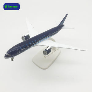 Azerbaijan B787 pesawat 1/200 skala 20cm pesawat terbang Mini untuk mengumpulkan dekorasi pesawat udara Model hadiah kerajinan logam - Product Image 2