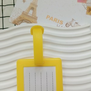 Etiqueta de Identificación de Equipaje de PVC Impermeable con Diseño de Dibujos Animados, Juego de Tarjetas de Regalo de Plástico Suave para Tarjetas de Embarque - Product Image 4