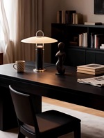 Lampe de bureau conique de style nordique, luxe léger, minimaliste, moderne, design, pour salon, chambre à coucher, lampe de chevet