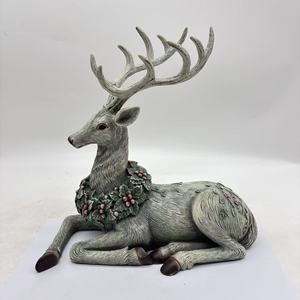 Scultura in Resina a Forma di Testa di Cervo con Base Assortita, Decorazione Artistica per Hotel e Parchi, Artigianato Personalizzato a Forma di Cervo, Statuette in Resina per la Casa - Product Image 5