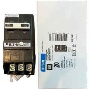 Interruptor de Circuito GFCI Eaton BRN220GF de 20 Amperios y 2 Polos con Protección Contra Cortocircuitos a Tierra, Montaje en Panel - Product Image 2