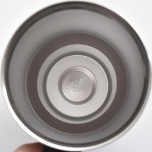 Tazza Termica in Acciaio Inox a Doppia Parete da 40oz con Manico e Cannuccia Personalizzabile - Product Image 6