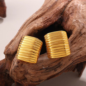Pendientes de Botón de Acero Inoxidable Chapados en Oro, Forma Rectangular Geométrica, Joyería de Moda para Mujer, Uso Diario - Product Image 2