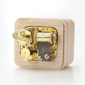 फैक्टरी थोक उच्च गुणवत्ता लकड़ी के संगीत बक्से संगीत बक्से आठ संगीत बक्से रचनात्मक वेलेंटाइन दिवस क्रिसमस जन्मदिन का उपहार - Product Image 3