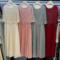 Robe longue plissée de luxe dorée faite à la main avec perles, prête à l'emploi, pour femme musulmane, élégante et modeste, avec pompons, pour soirée et fête