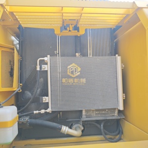 Excavatrice sur chenilles Komatsu PC 240LC, excavatrice hydraulique sur chenilles de taille moyenne à grande - Product Image 4