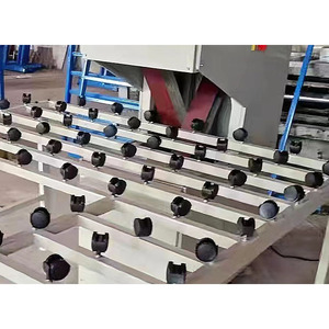 Machine à chanfreiner le verre YBKE, haute efficacité, avec moteur 2,2 kW 380 V pour la production de verre isolant, épaisseur 3-19 mm - Product Image 5