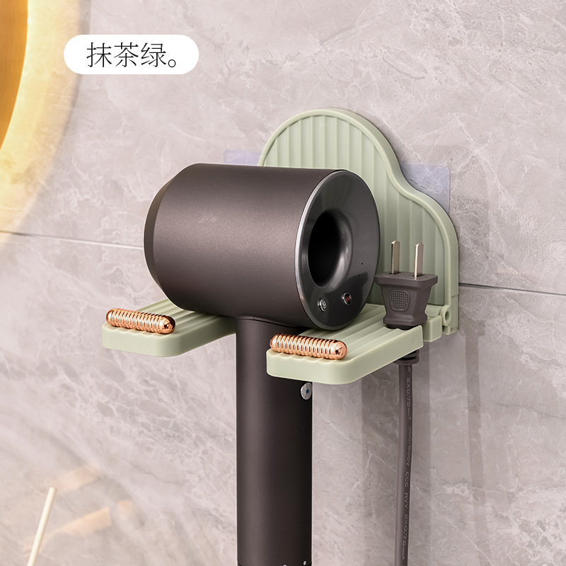 สีเขียวอ่อน