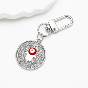 Portachiavi Vintage con Strass, Amuleto di Protezione Occhio di Allah e Mano di Hamsa in Cristallo per Chiavi, Borse e Zaini, Decorazione da Appendere - Product Image 3