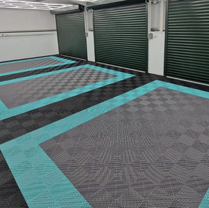 Carrelages de sol de garage en <span class=keywords><strong>PVC</strong></span> de haute qualité Conteneur à 2 étages Surface de <span class=keywords><strong>parquet</strong></span> résistante à l'usure pour garages piscines <span class=keywords><strong>terrasse</strong></span> - Product Image 3