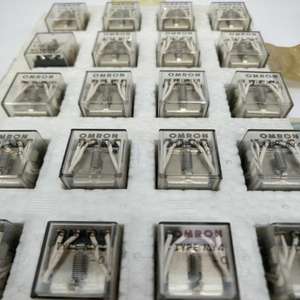 Yeni ve orijinal My4-0 24 Vdc röle otomatik programlanabilir endüstriyel otomasyon - Product Image 1