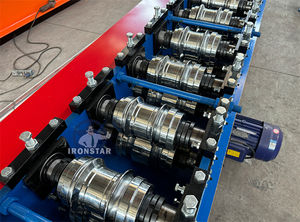 Máquina formadora de rollos de puerta de persiana de diferentes tipos personalizada completamente automática con tornillo de rodillo - Product Image 4