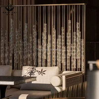 Paravent en verre cristal OEM, cloison en acier inoxydable 304, séparation pour salon et restaurant, projet de design