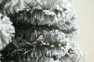 Árbol de Navidad Artificial Clásico de PVC Personalizado, Árbol de Navidad Artificial de Lujo para Exteriores - Product Image 6