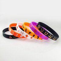 Bracelets promotionnels en silicone caoutchouc imperméables, imprimés au laser, de la marque OEM BESTOM, pour concerts, événements sportifs