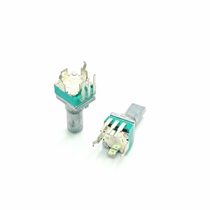 Terwin 9mm Amplifier Volume <strong>Potentiometer</strong> 3-pin Shaft Length 15mm <strong>Rotary</strong> <strong>Potentiometer</strong> <strong>With</strong> Push Switch - Product Image 4
