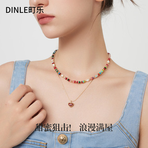 Collar con colgante de corazón Dinle para mujer, cadena de clavícula en capas con cuentas rojas y blancas, joyería fina para uso diario - Product Image 1
