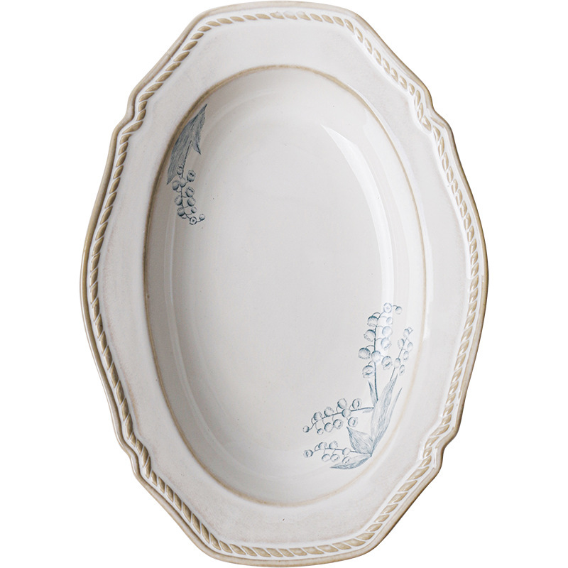 Assiette à soupe blanche